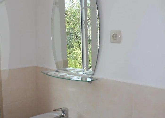 Hotell Arnautskiy 3*